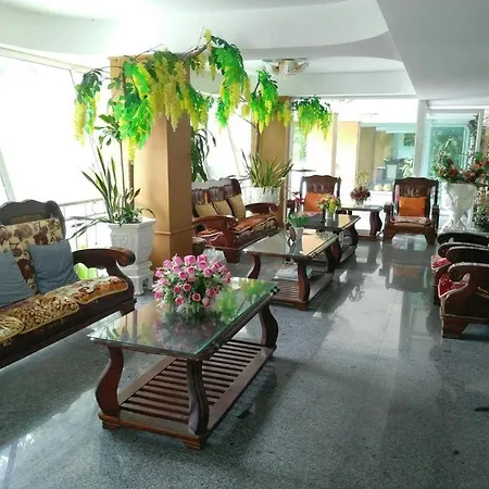 Diamond Sweet Hotel