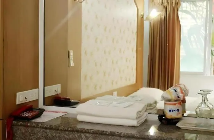 Diamond Sweet Hotel 3*