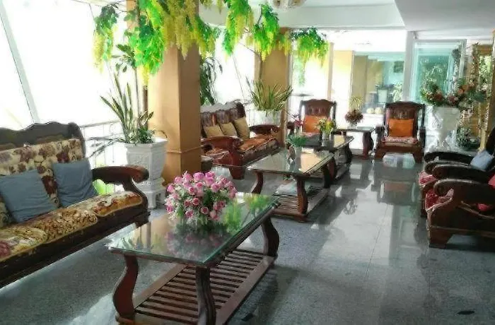 Diamond Sweet Bangkok